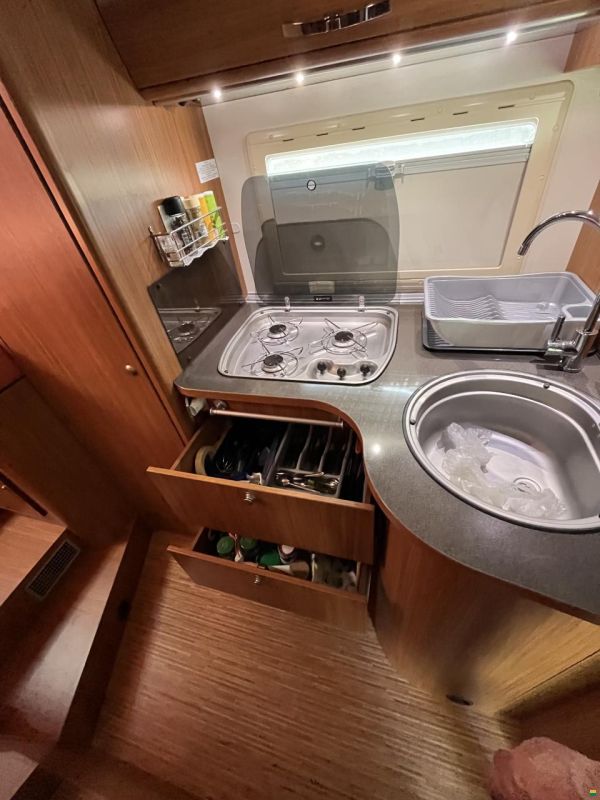 Adria Coral S670SL Suprême édition