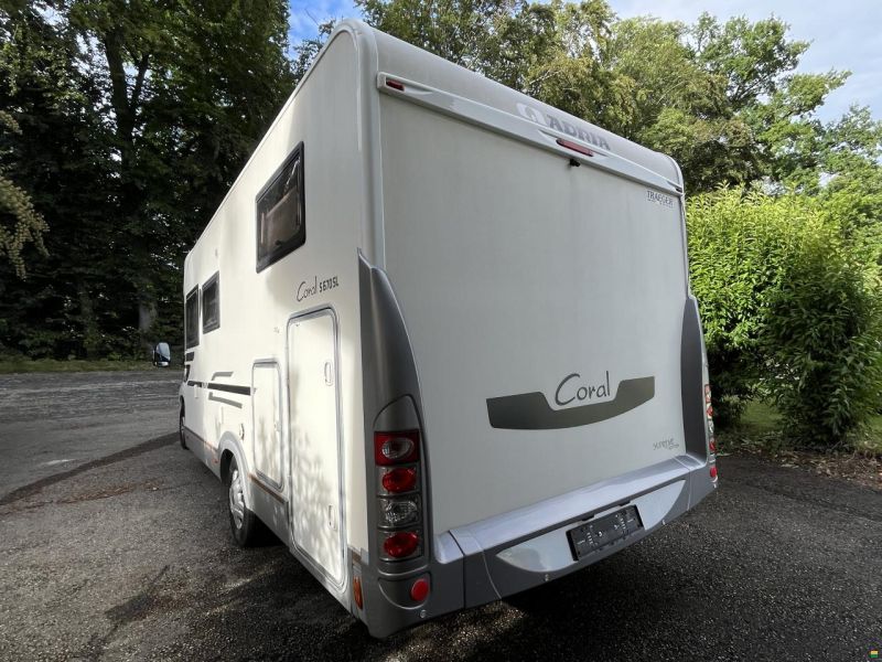 Adria Coral S670SL Suprême édition