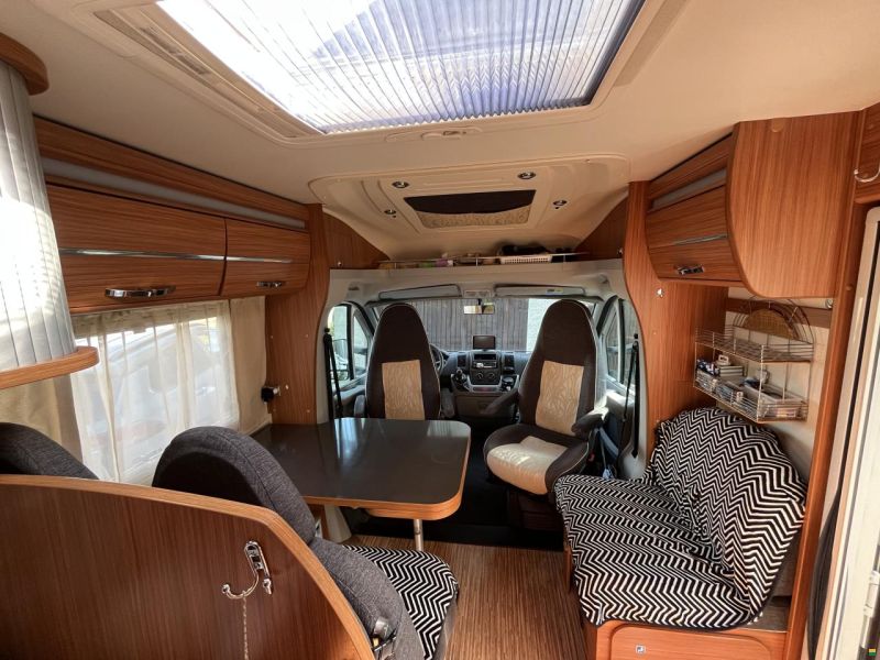 Adria Coral S670SL Suprême édition