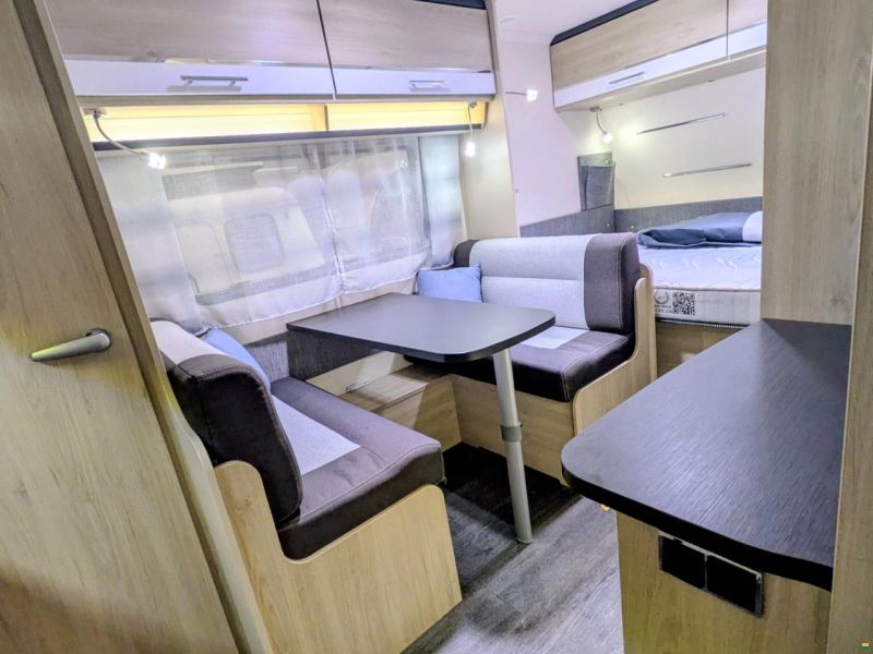 Caravelair Antares 400