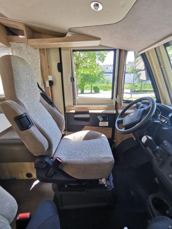 Eura Mobil Integra Line 720 EB