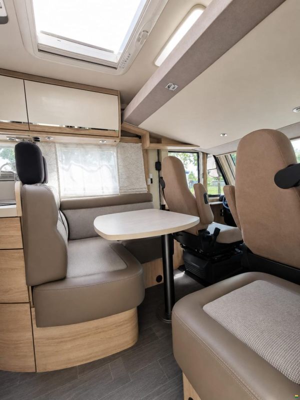 Eura Mobil Integra Line 720 EB