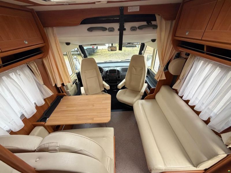Fiat **DETHLEFFS ELEGANCE**HUB&QUERBETT**