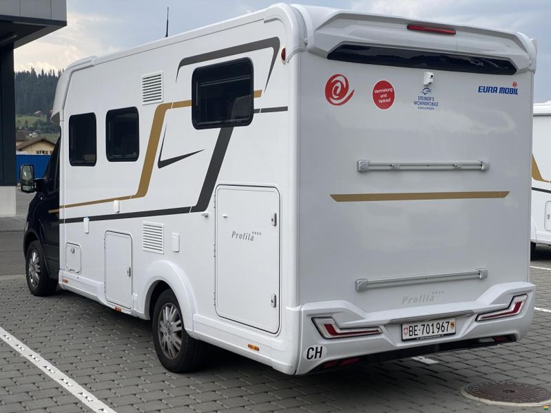 Eura Mobil Profila T 696 EB