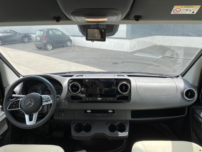 Eura Mobil Profila T 696 EB