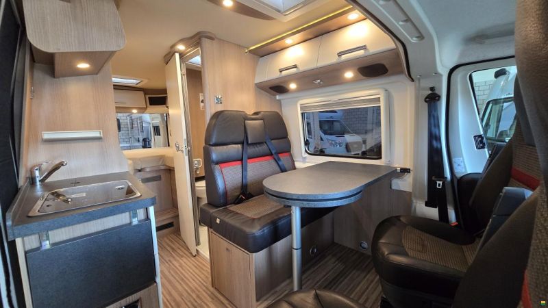 Malibu Van 640 LE "by Carthago"