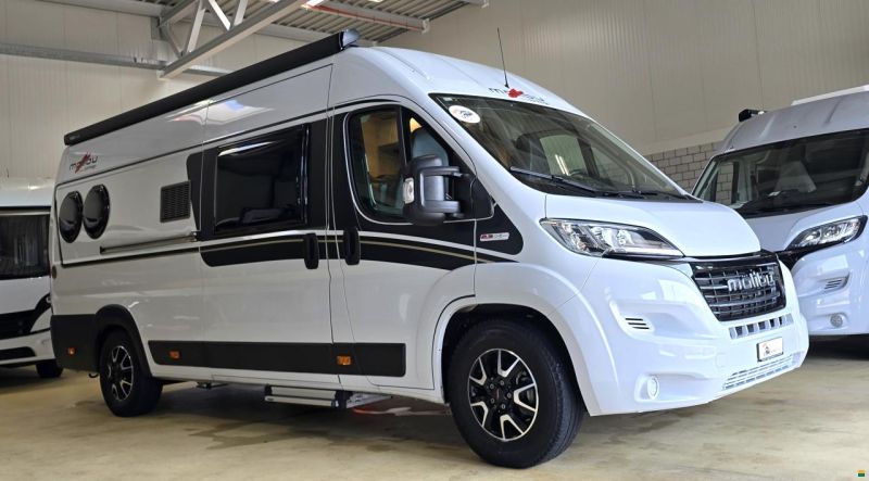 Malibu Van 640 LE "by Carthago"