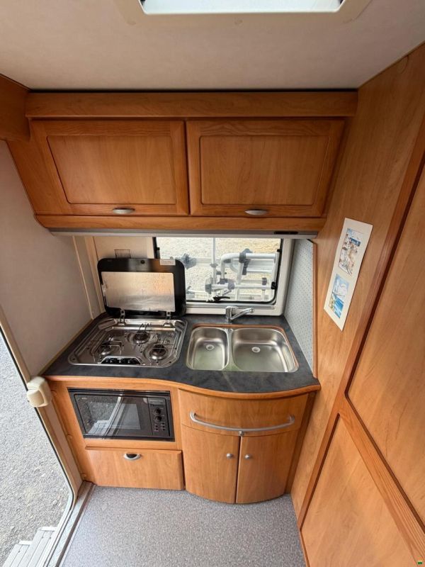 Fiat 2.8JTD 130PS ***HYMER B584 ***HUBBETT***