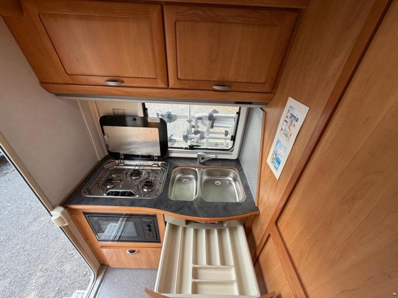 Fiat 2.8JTD 130PS ***HYMER B584 ***HUBBETT***