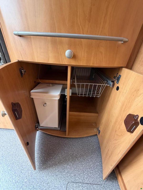 Fiat 2.8JTD 130PS ***HYMER B584 ***HUBBETT***