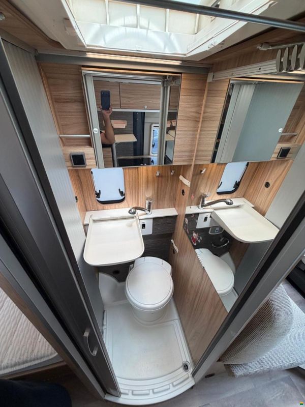 Fiat *HYMER*YELLOWSTONE*9G AUTOMAT*LÄNGSBETT
