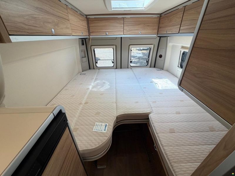 Fiat *HYMER*YELLOWSTONE*9G AUTOMAT*LÄNGSBETT
