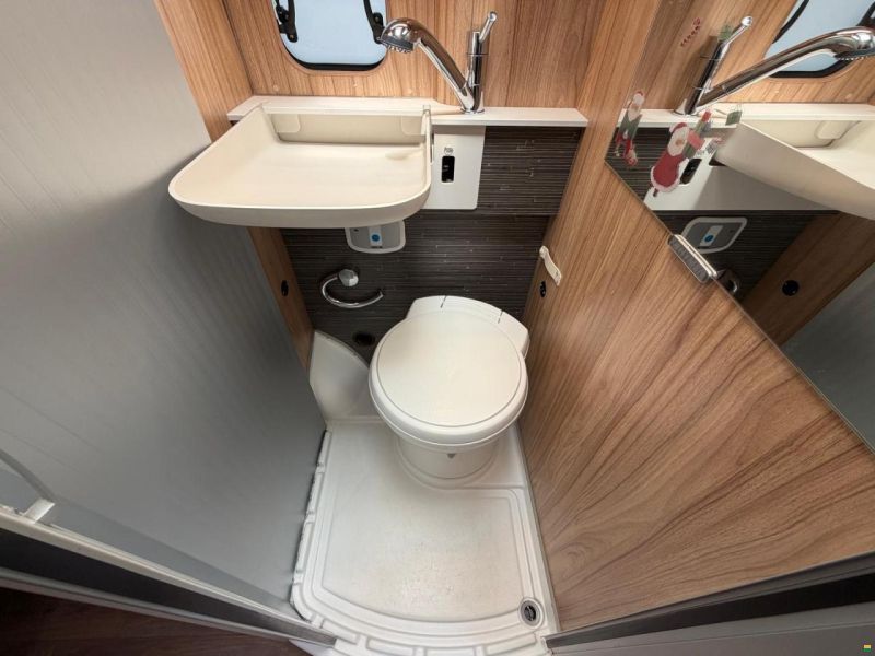Fiat *HYMER*YELLOWSTONE*9G AUTOMAT*LÄNGSBETT