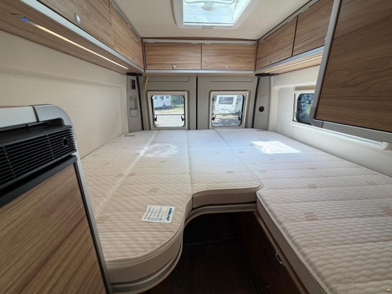 Fiat *HYMER*YELLOWSTONE*9G AUTOMAT*LÄNGSBETT