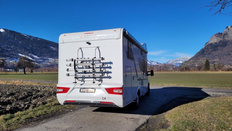 Adria Coral XL 670 SL