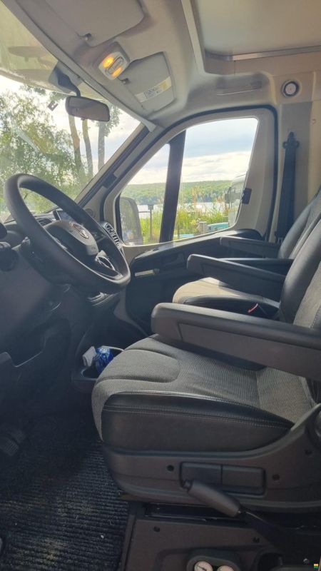 Adria Coral XL 670 SL