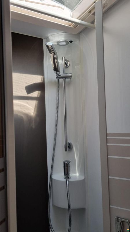 Adria Coral XL 670 SL
