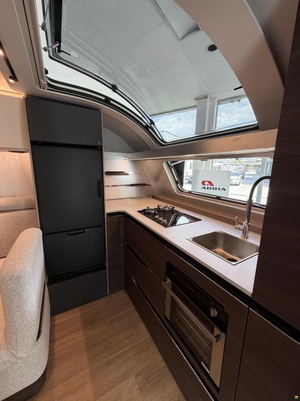 Adria Alpina 663 HT