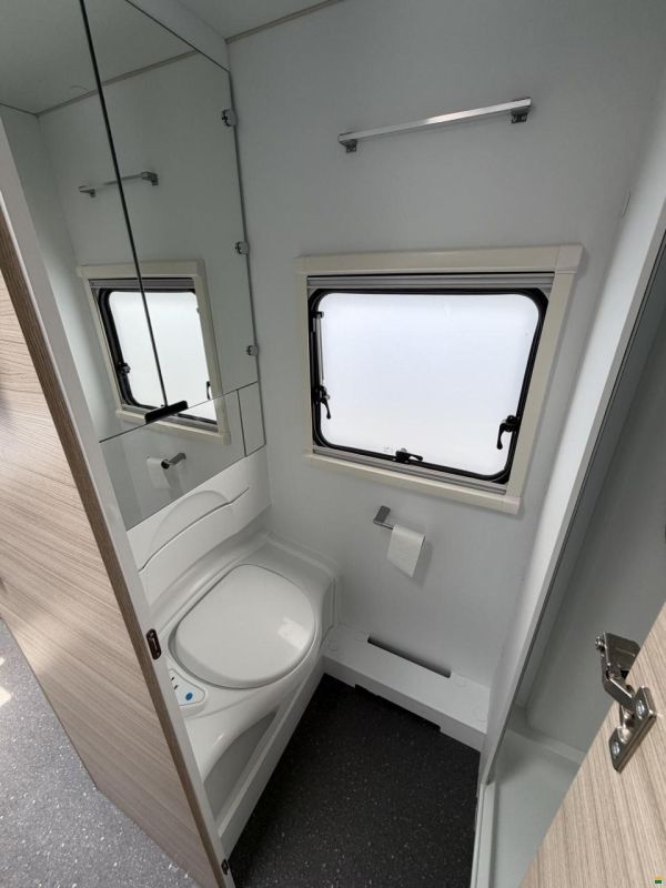 Adria Altea 60Y 552 PK