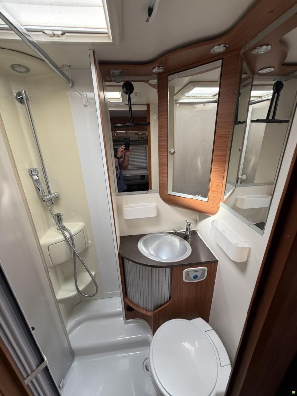 Adria Compact SL