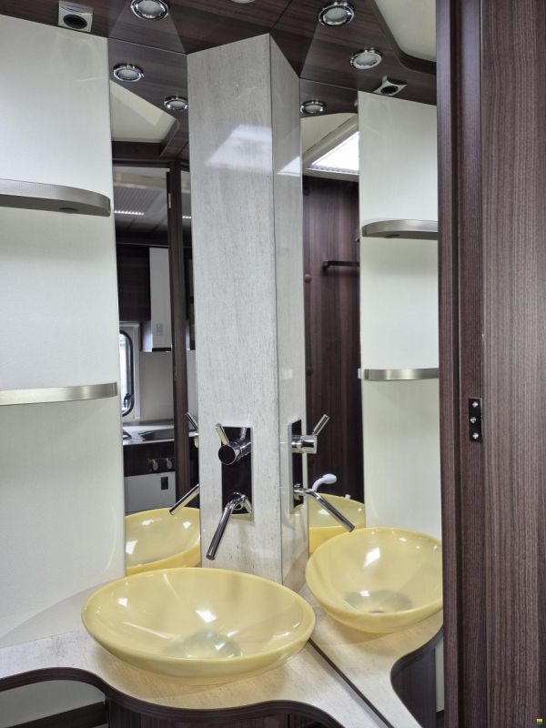 Bürstner Averso Plus 510 TK