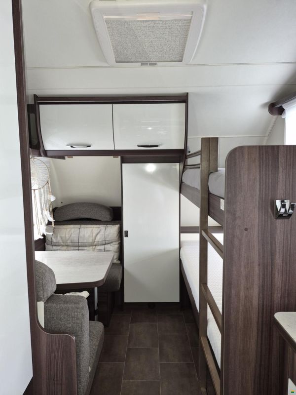 Bürstner Averso Plus 510 TK