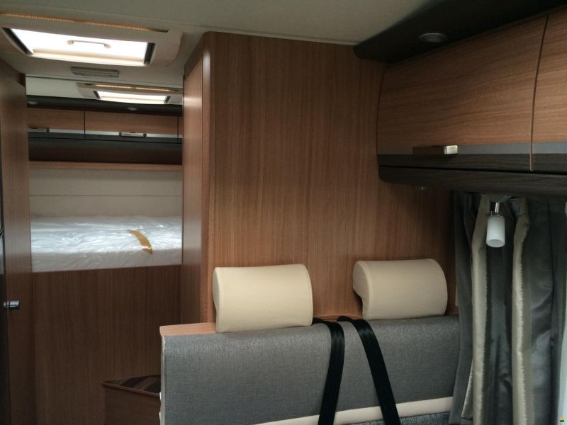 Knaus 650 DG - Superlight