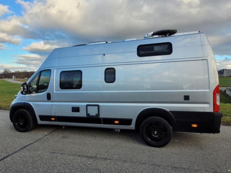 Weinsberg CaraBus 630 MEG OUTLAW