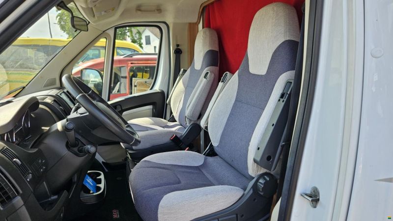 Weinsberg CaraHome 700 DG