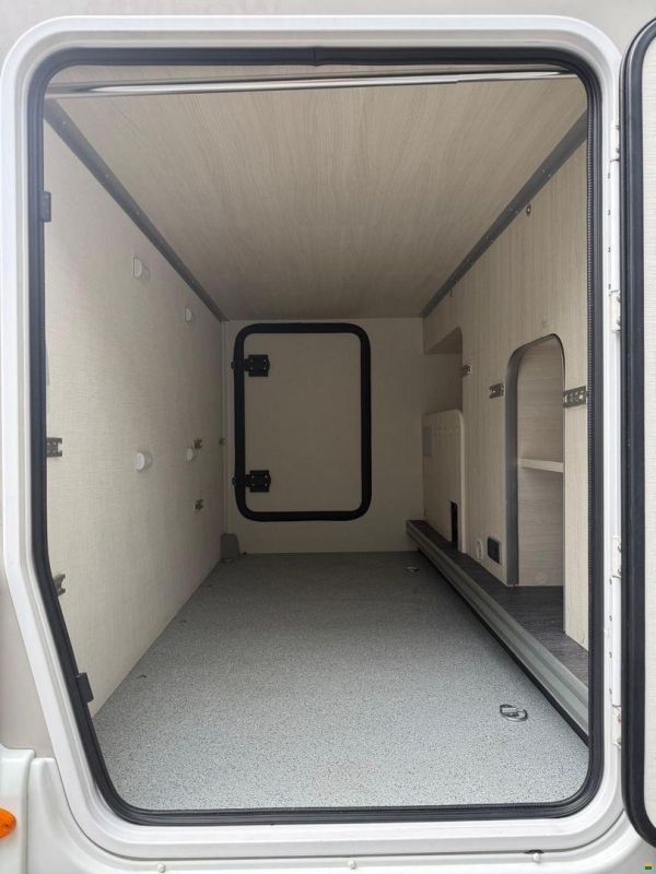 Challenger Graphite 337GA Premium Ford 170 Automat