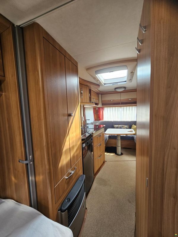 Hymer Nova 530