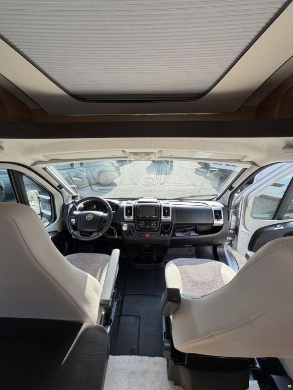 LMC Sonstige V646