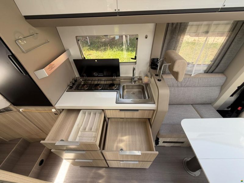 Fiat **ADRIA COMPACT PLUS DL*9GANG STUFENLOS*