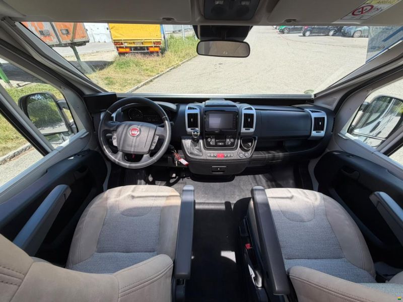 Fiat **ADRIA COMPACT PLUS DL*9GANG STUFENLOS*