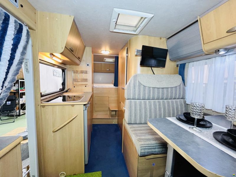 Adria Adriatik A8C