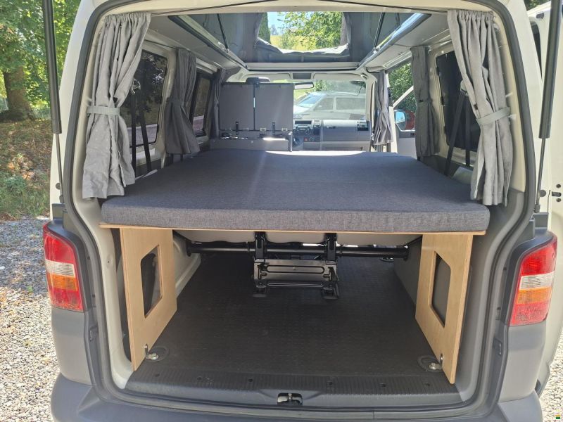 Volkswagen VW T5 MAREMONTI FAMILY CAMPER 9SITZE