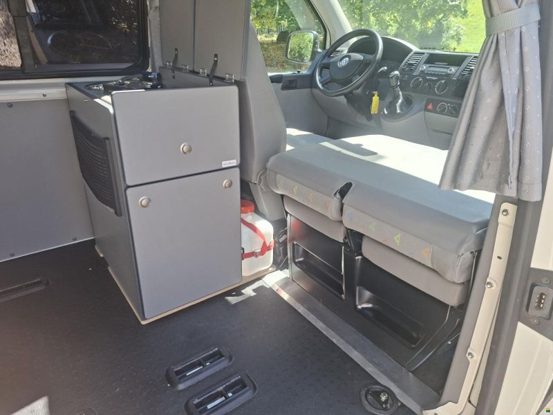 Volkswagen VW T5 MAREMONTI FAMILY CAMPER 9SITZE
