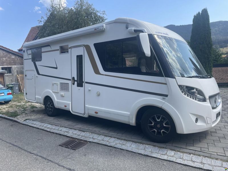 Eura Mobil 695 QB Int. Line