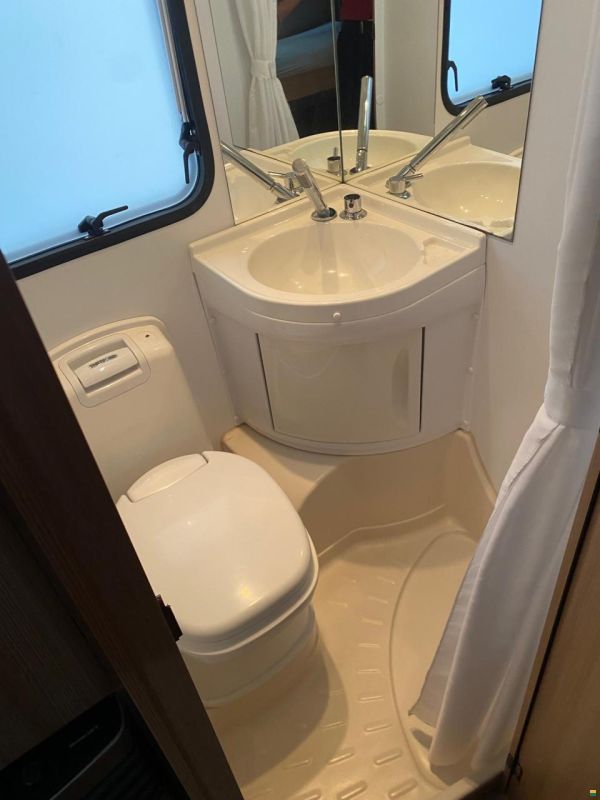 Adria AVIVA 512 PT