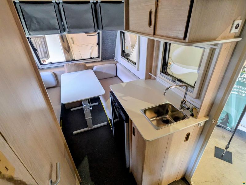 Adria Aviva 360 DK Lite