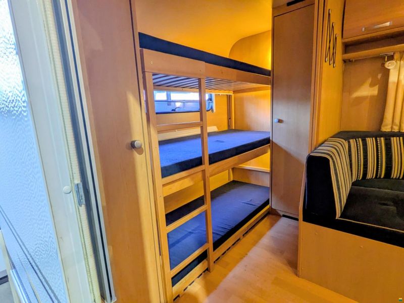 Dethleffs Camper 560 FMK