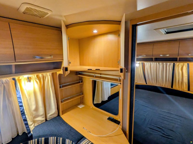 Dethleffs Camper 560 FMK