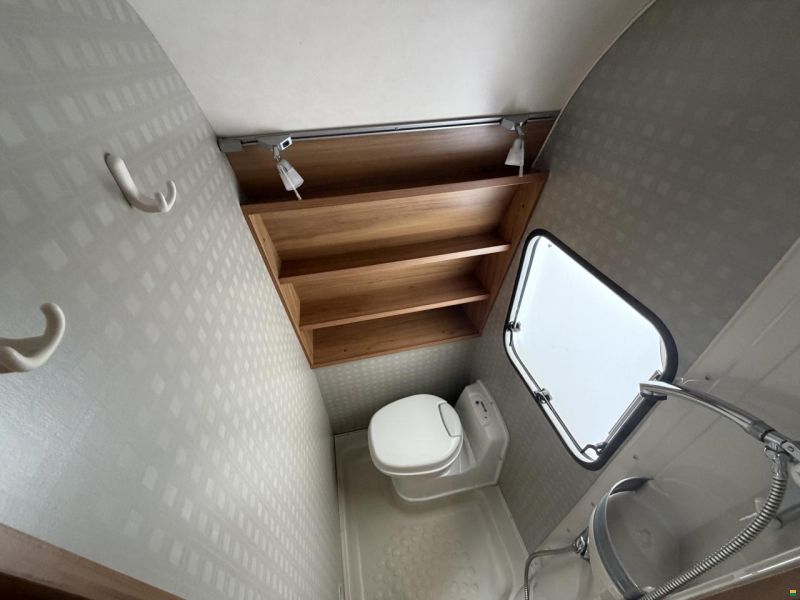 Bürstner Averso 460 TS