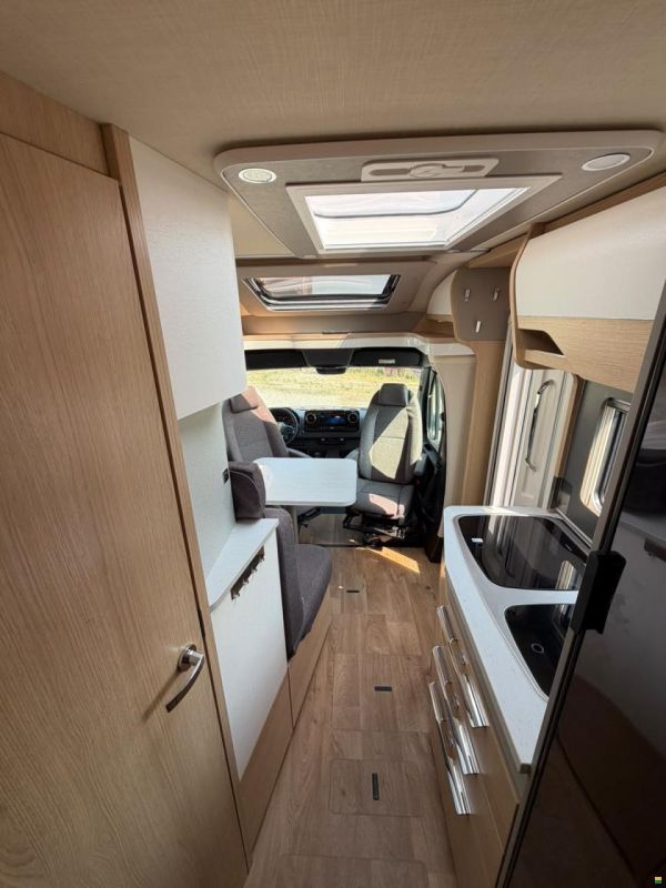 Mercedes Benz ***HYMER 580BMC***NEUWERTIG**LÄNGSBETT**