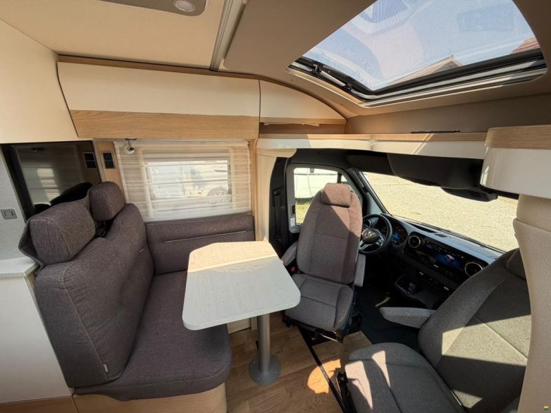 Mercedes Benz ***HYMER 580BMC***NEUWERTIG**LÄNGSBETT**