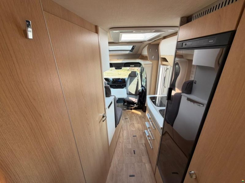 Mercedes Benz ***HYMER 580BMC***NEUWERTIG**LÄNGSBETT**