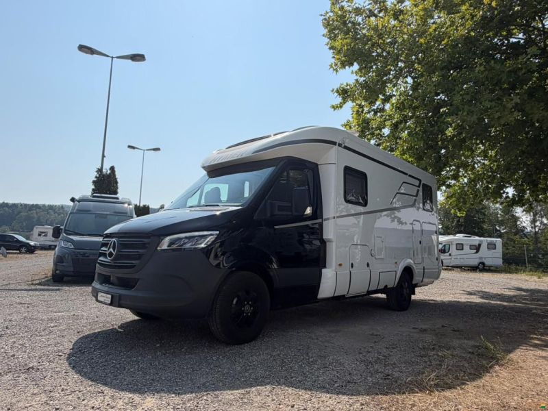 Mercedes Benz ***HYMER 580BMC***NEUWERTIG**LÄNGSBETT**