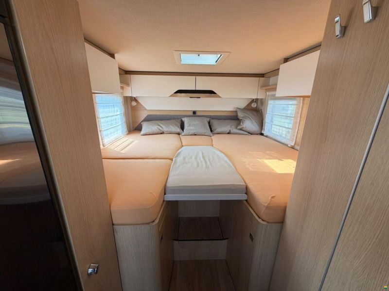 Mercedes Benz ***HYMER 580BMC***NEUWERTIG**LÄNGSBETT**