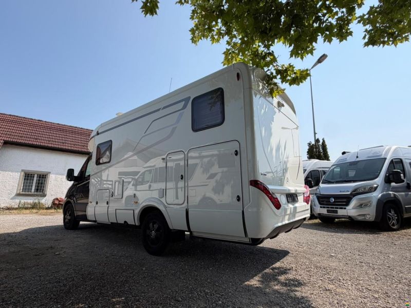 Mercedes Benz ***HYMER 580BMC***NEUWERTIG**LÄNGSBETT**