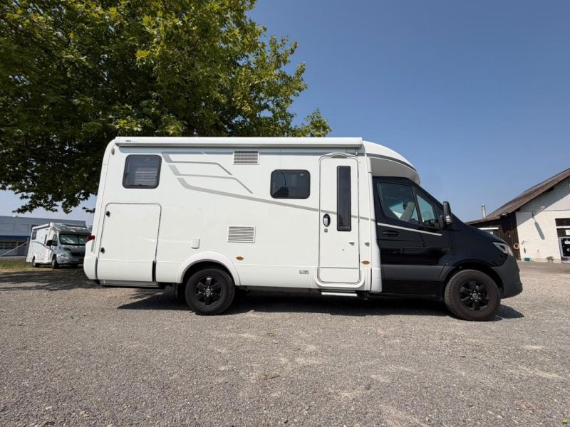 Mercedes Benz ***HYMER 580BMC***NEUWERTIG**LÄNGSBETT**